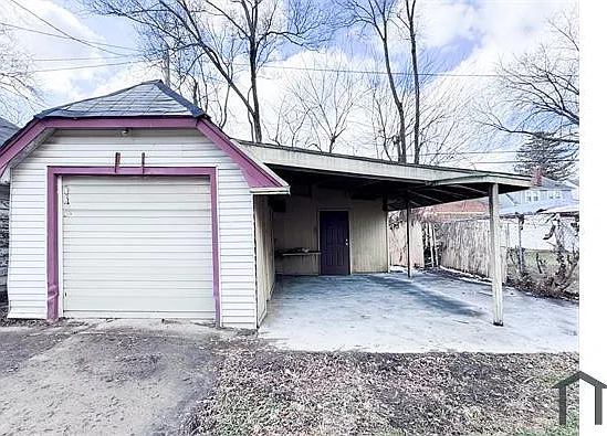 14011 Roselawn St — Photo 10