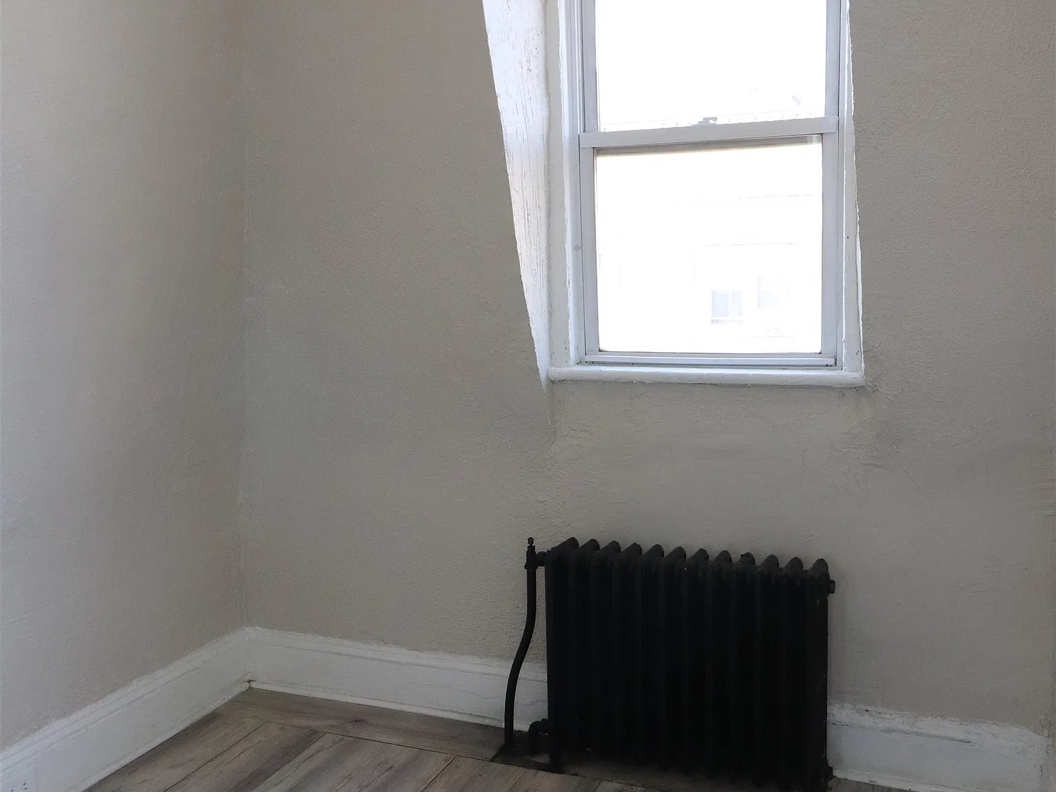 1 bed, 1.0 bath, $1,500 — Photo 4