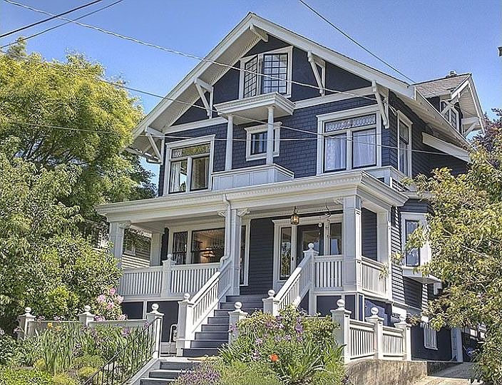 2nd image of 1820 Federal Ave E
