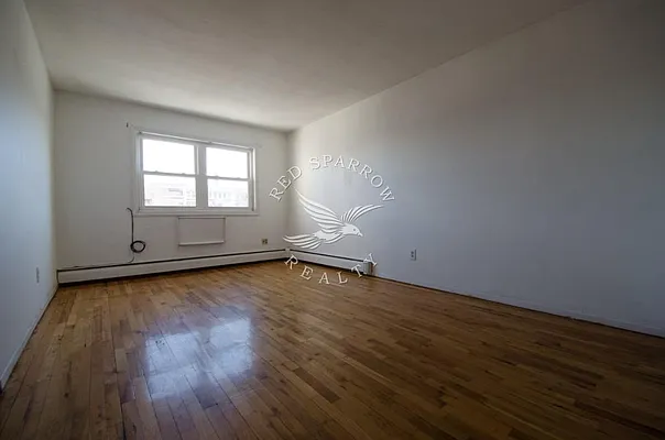 Rented by Red Sparrow Realty Group | media 23