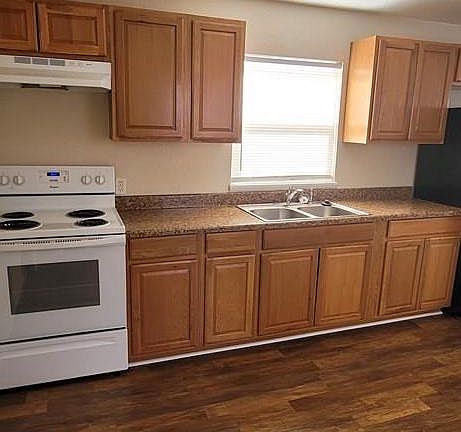 5th image of 317 Colorado Ave #319