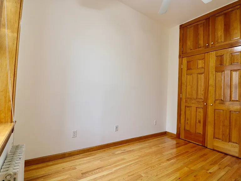338 W 77th St #5B — Photo 9