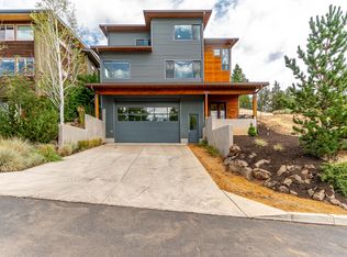 1420 NW Ogden Ave, Bend, OR 97703