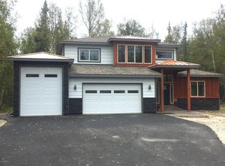5215 E Loft Cir, Wasilla, AK 99654