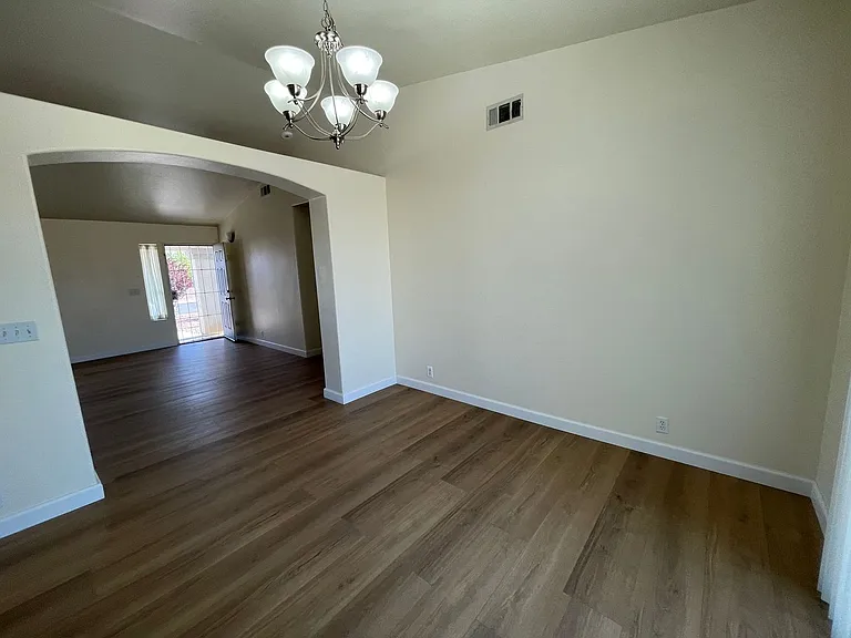 21256 Vidal Ct — Photo 19