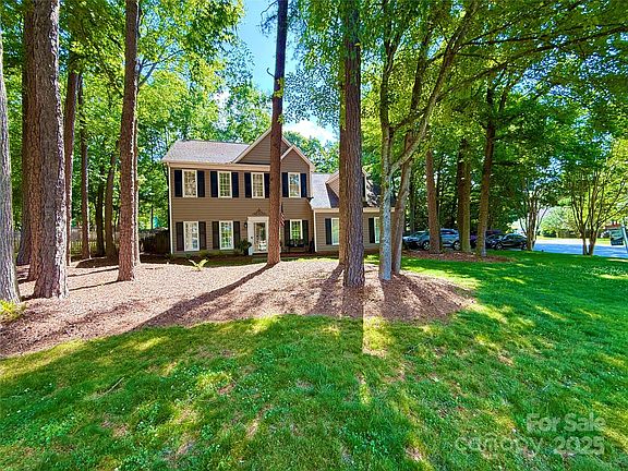 3rd image of 2600 Kirkholm Dr
