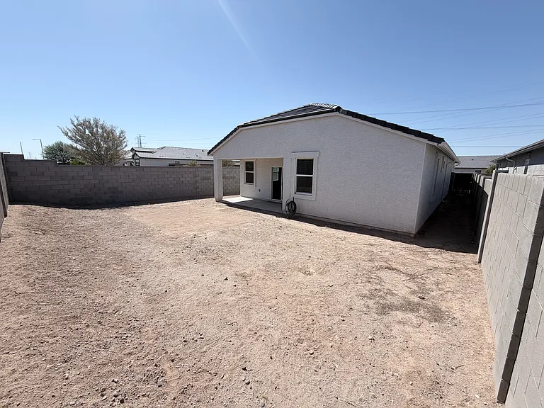 24170 W Flores Dr — Photo 39