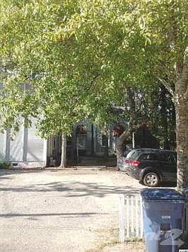 3rd image of 6307 Wildwood Trl