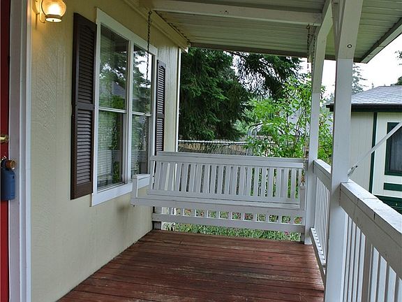 4th image of 23309 48th Avenue Ct E