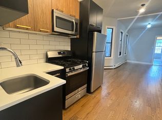 484 Mercer St APT 3, Jersey City, NJ 07306