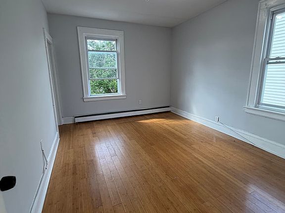 5th image of 303 Hobson St #3R