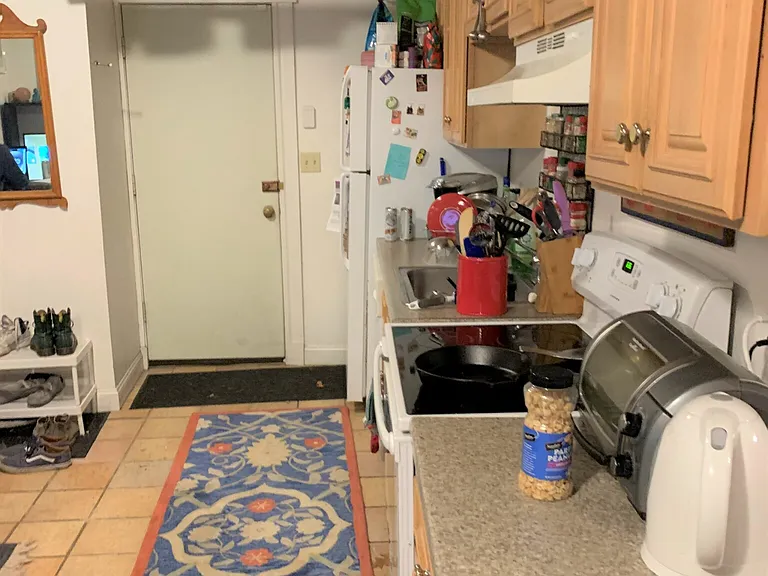 19 Egremont Rd #A — Photo 7