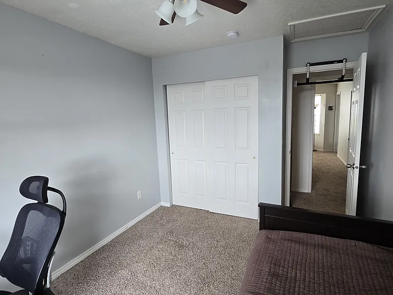 E Steep Mountain Dr — Photo 23