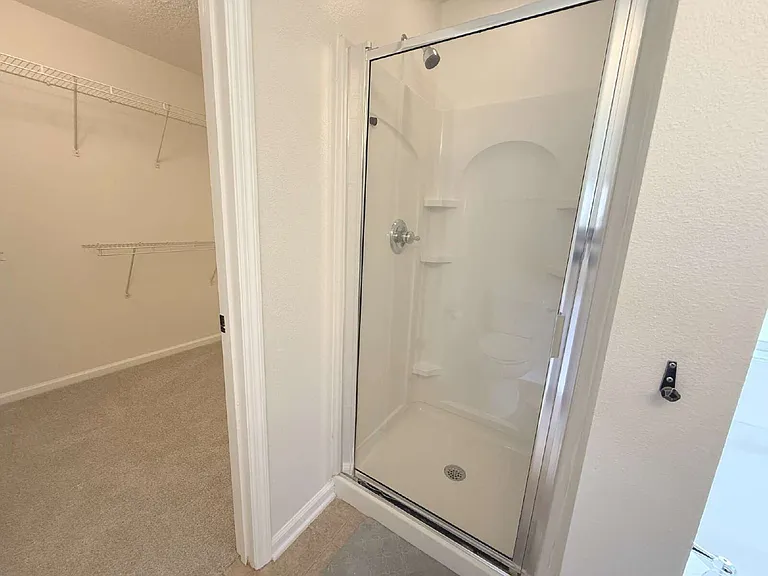 436 Bostwick Cir — Photo 22