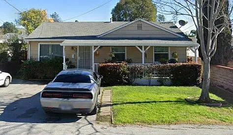 4440 Hyland Ave photo 1