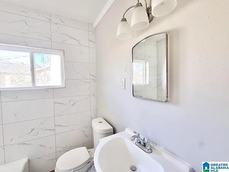 5624 Avenue Q — Photo 17