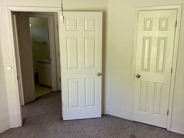 908 Aspen Ave — Photo 17