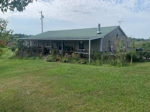 153 Bishop Ln, Falmouth, KY 41040