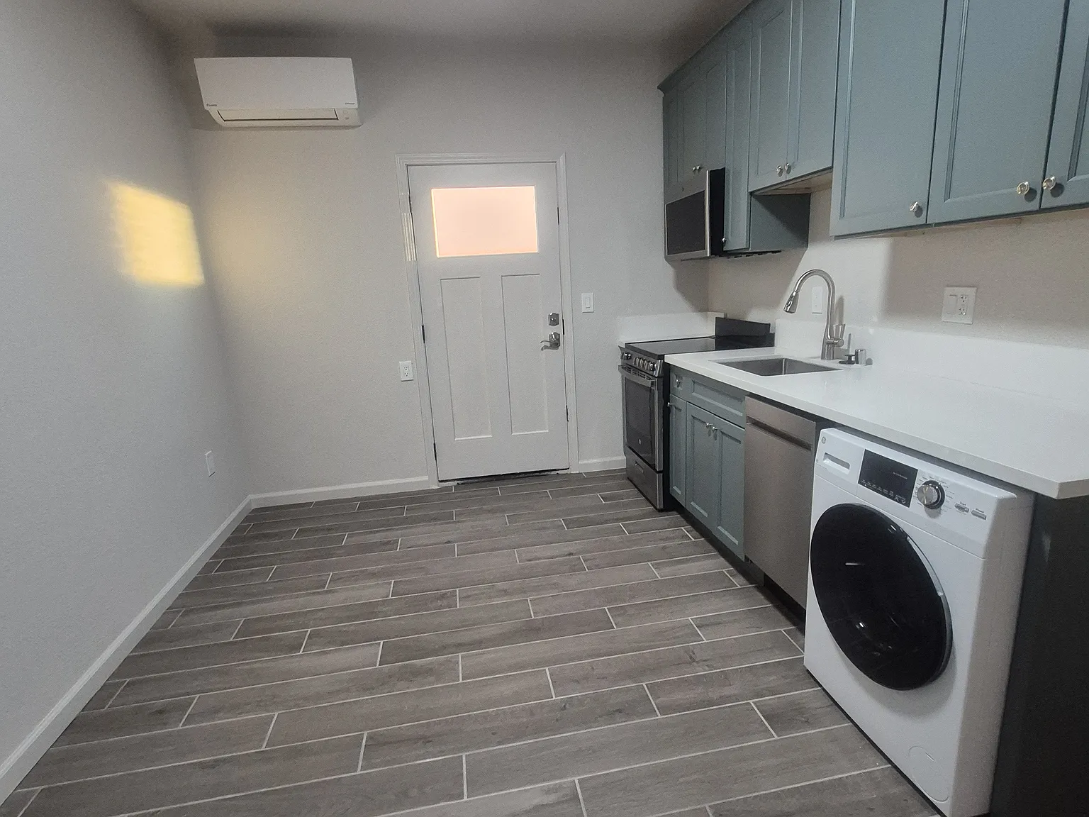 1 bed, 700 sqft, $1,650 — Photo 4