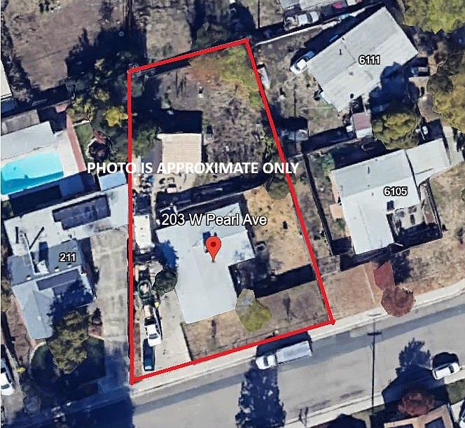 1st image of 203 W Pearl Ave