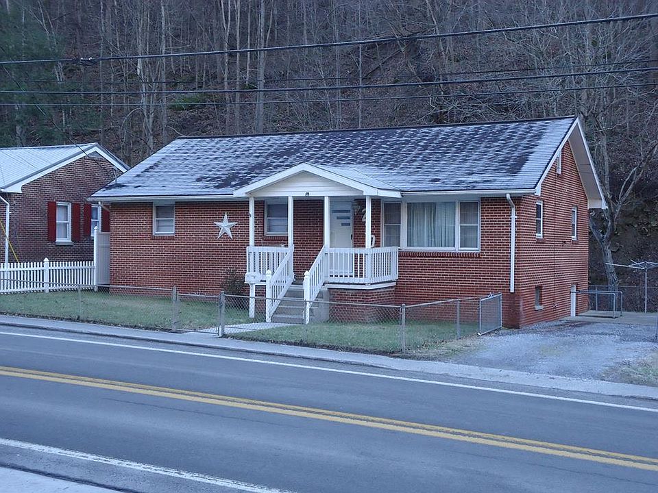 1st image of 290 Stewart St