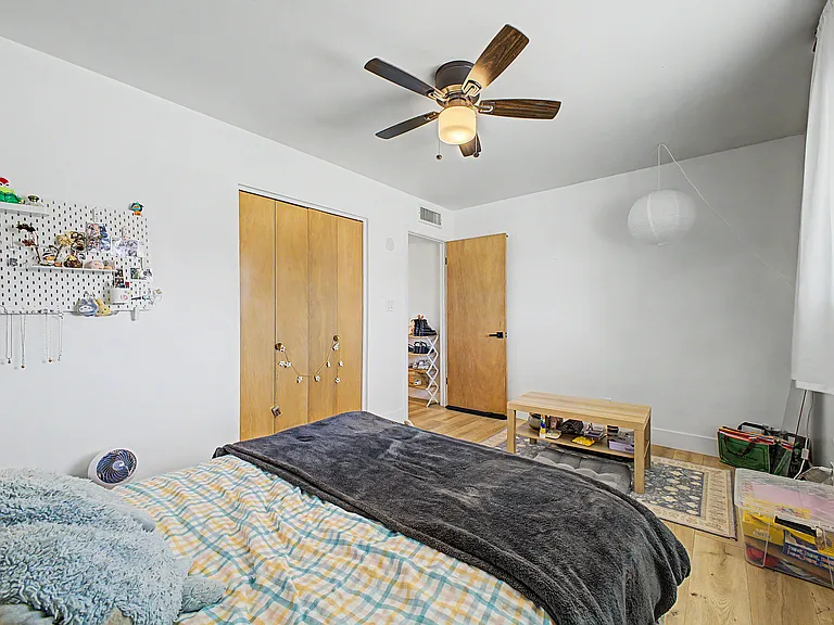 1010 W 13th St — Photo 14