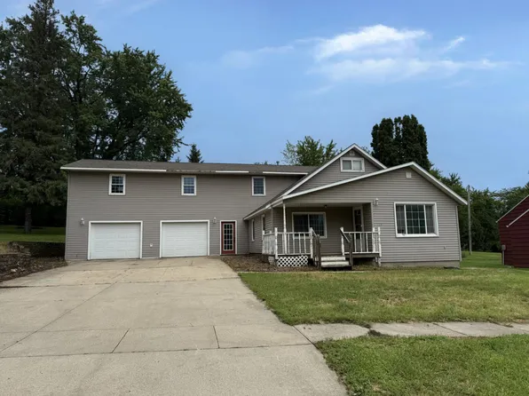 213 W North St, Kiester, MN 56051