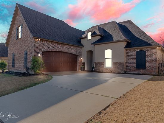 1102 Antietam Cir, Bossier City, LA 71112