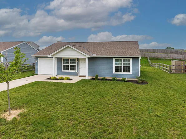 605 Summer Pointe Dr, Walton, KY 41094
