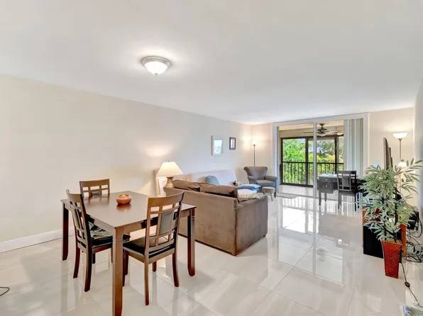 14723 Cumberland Dr APT 404B, Delray Beach, FL 33446