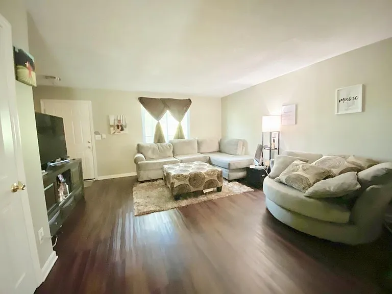 1301 Neelys Bend Rd #66 — Photo 1