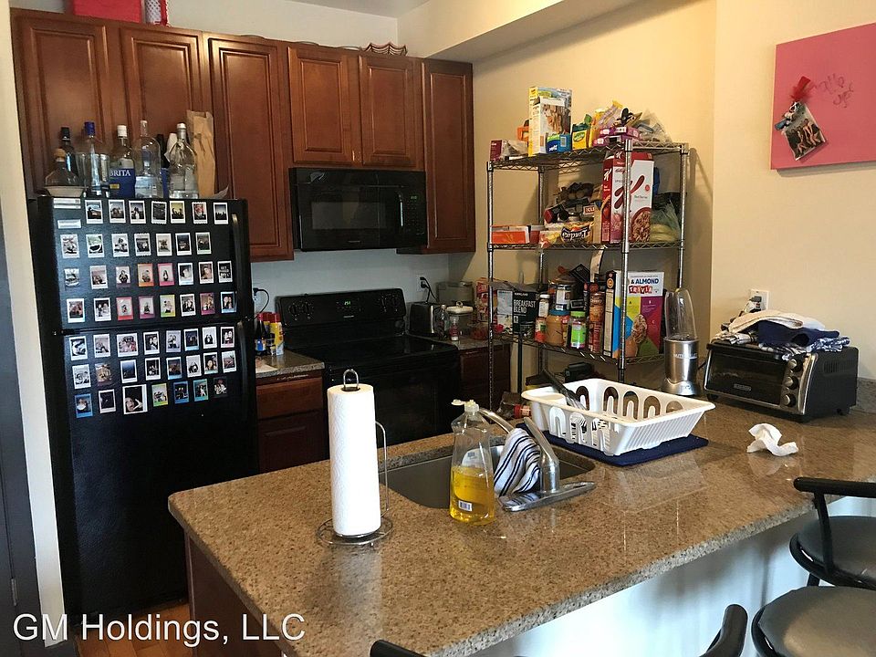 1st image of 1916 N 17th St #1