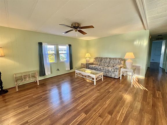 2nd image of 169 Bougainvillea Dr