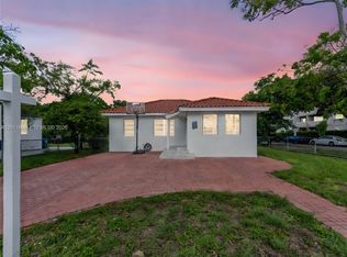 520 NW 32nd Pl #520, Miami, FL 33125