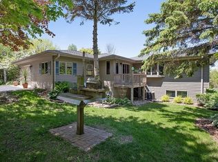 4145 S Country View Rd, Sturgeon Bay, WI 54235