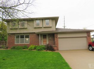 510 Eastview Rd, Marshalltown, IA 50158