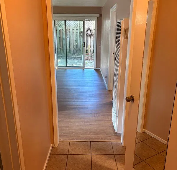 407 Maple St #6 — Photo 5