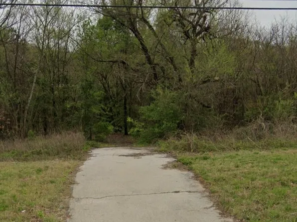 Highway 411 S, Greenback, TN 37742