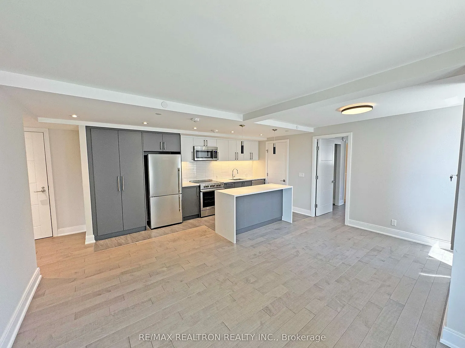 2 bed, $3,695 — Photo 2
