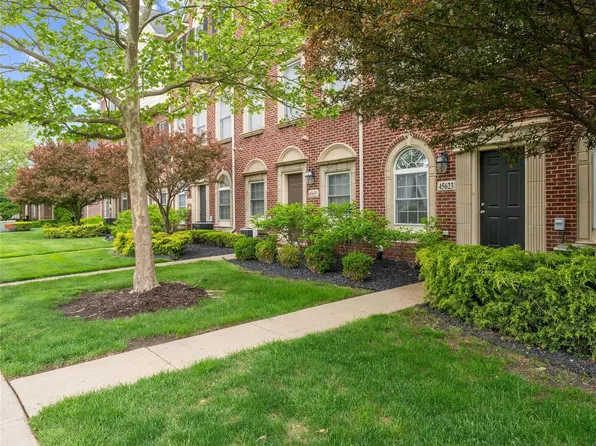 45623 N Stonewood Rd, Canton, MI 48187