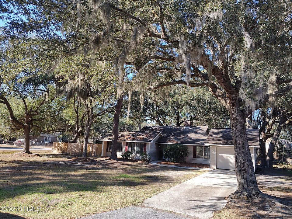 6027 Vaux Rd, Beaufort, SC 29906 Zillow