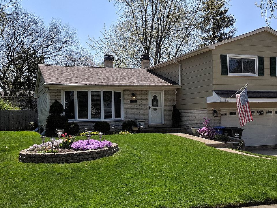 1st image of 1747 E Wood Ln