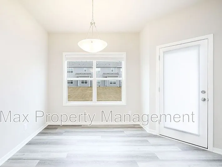 211 NE Whitetail Ln — Photo 18