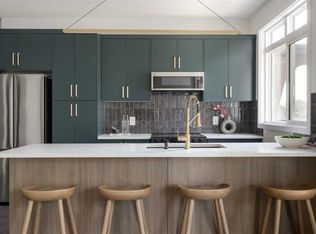 4270 NE Norford Ave NW #508, Calgary, AB T3B 6H3