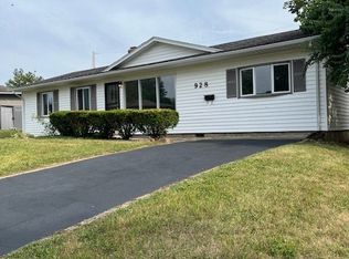 928 Carole St, Miamisburg, OH 45342