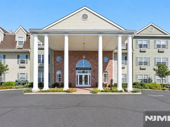 9225 Richmond Road #225, West Milford, NJ 07480