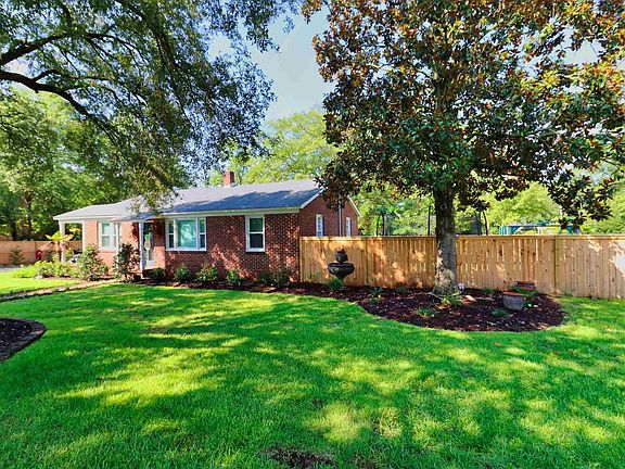 2nd image of 7103 Patricia Dr