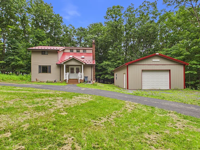 1186 Little Twig Rd #1 — Photo 40