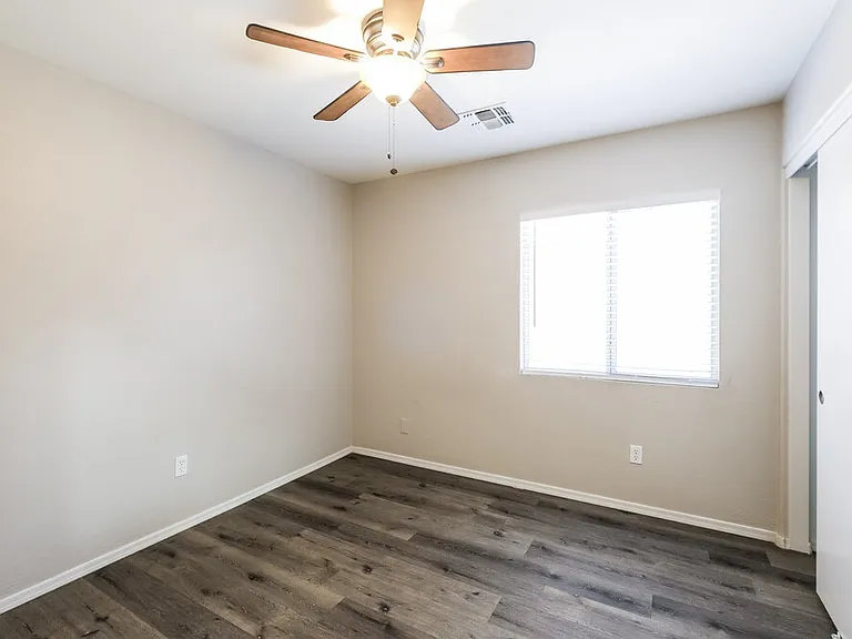 31318 N Shale Dr — Photo 13
