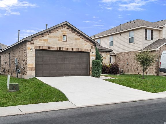 3rd image of 7911 Deepwell Dr
